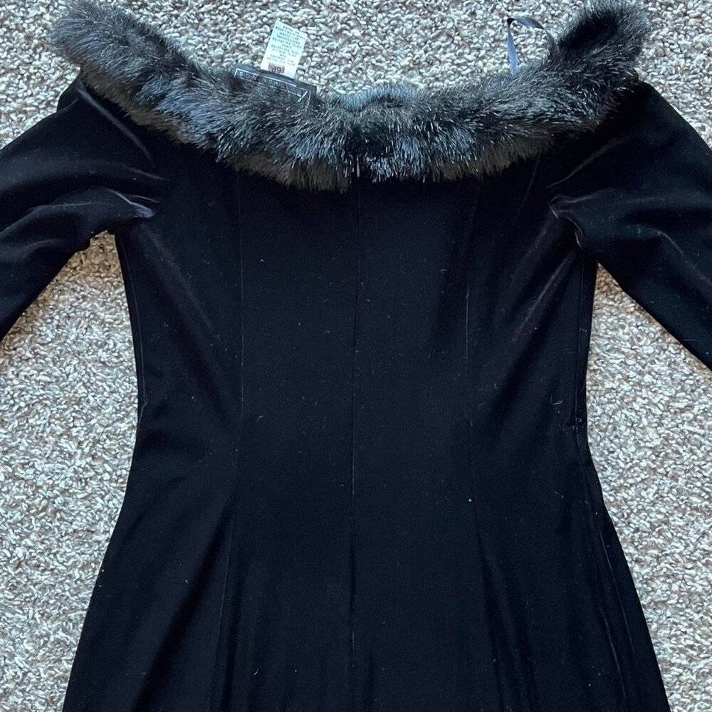 Alex Evenings Blacks Velvet Evening Gown Womens 6P Faux Fur Trim Luxury Party - Picture 4 of 8